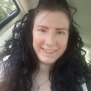 Meet your Posher, Nina